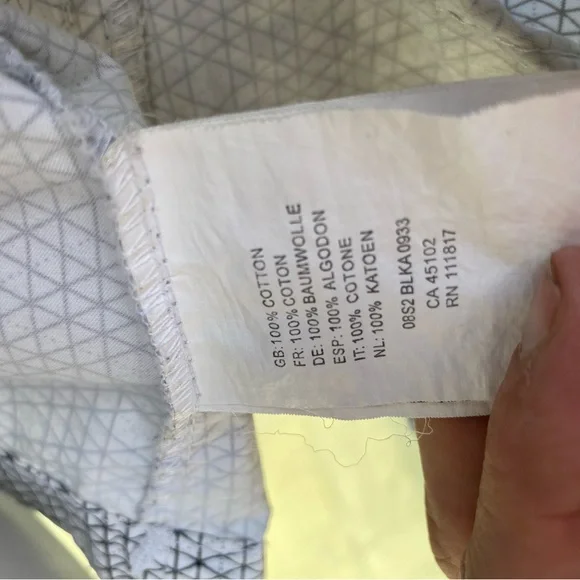 Bench Women’s Size Medium White and Black Jacket - Picture 7 of 7